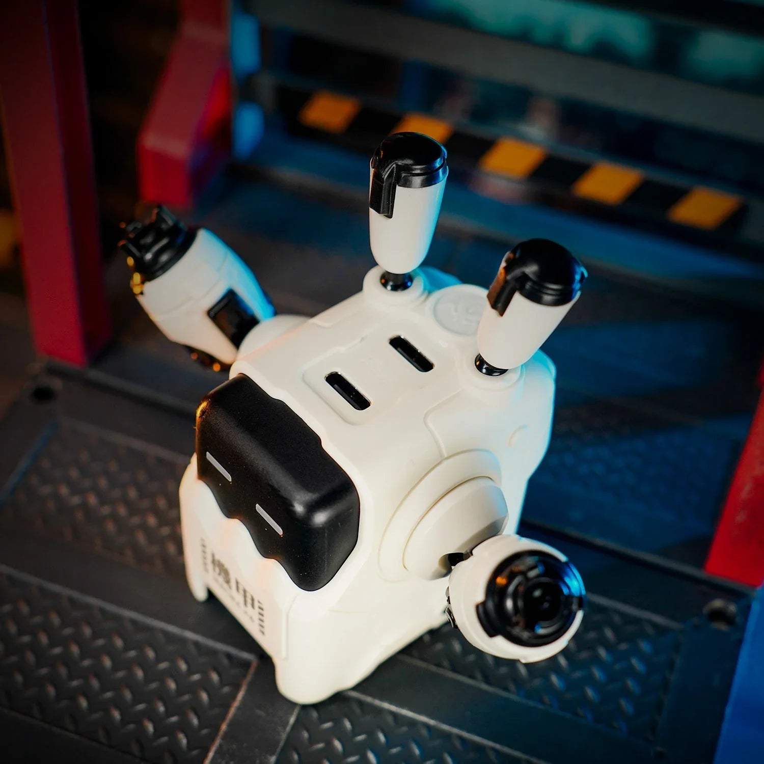 35w gan fast robot charger gravastar delta35 typec white