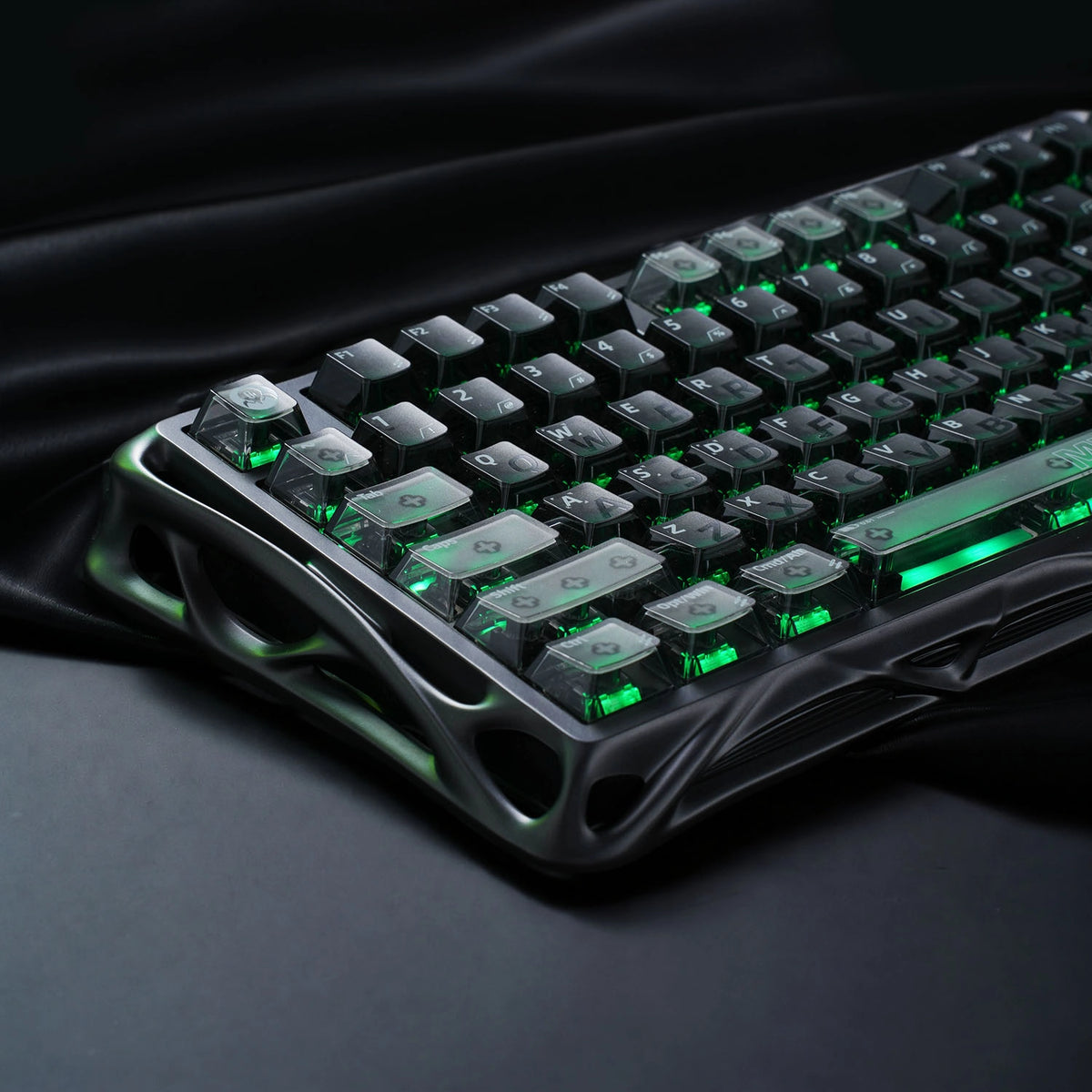 [Pre Order] Mercury K98 - Smoky Translucent
